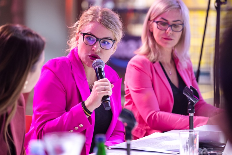 okrągły stół KIG o barierach na jednolitym rynku, na zdjęciu Agnieszka Majewska Rzecznik MŚP